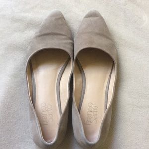 Suede leather taupe flats